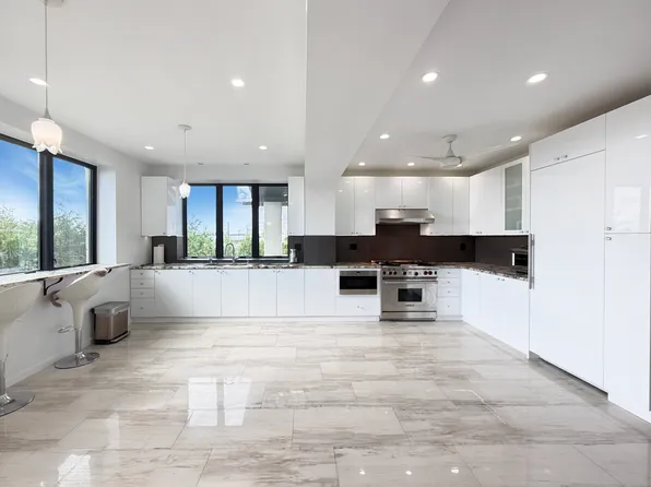 3848 Atlantic Avenue image 7 of 24