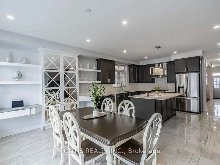 2318 Lozenby St — Photo 8