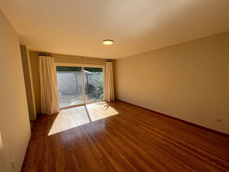1428 Roselli Dr — Photo 10