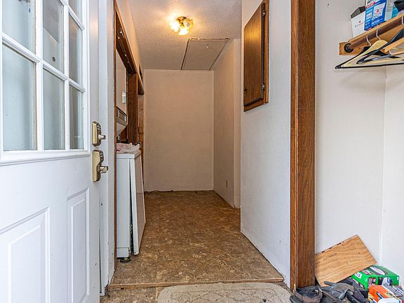 3rd image of 17390 170th St