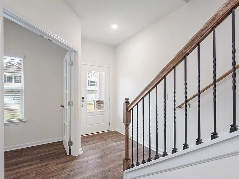 5513 English Holly Way — Photo 5