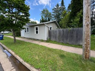 1211 S 10th St, Wausau, WI 54403