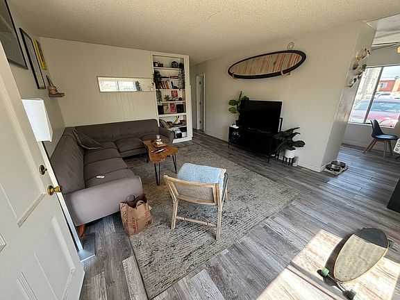 3rd image of 1320 Felspar St Unit 1