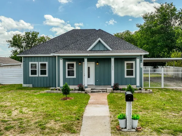 403 SW 13th St, Mineral Wells, TX 76067