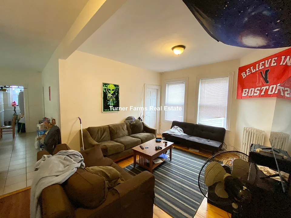 17 Sachem St