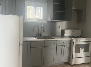 913 Clinton St #1, Linden, NJ 07036