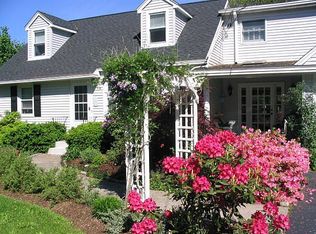 137 Tahmore Dr, Fairfield, CT 06825