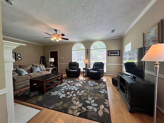 5th image of 1371 El Camino Village Dr