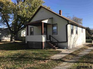 206 N Spring St, Hooper, NE 68031