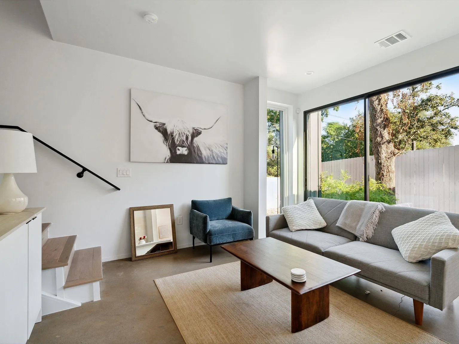 2 bed, 2.5 bath, 1000 sqft, $2,850 — Photo 3