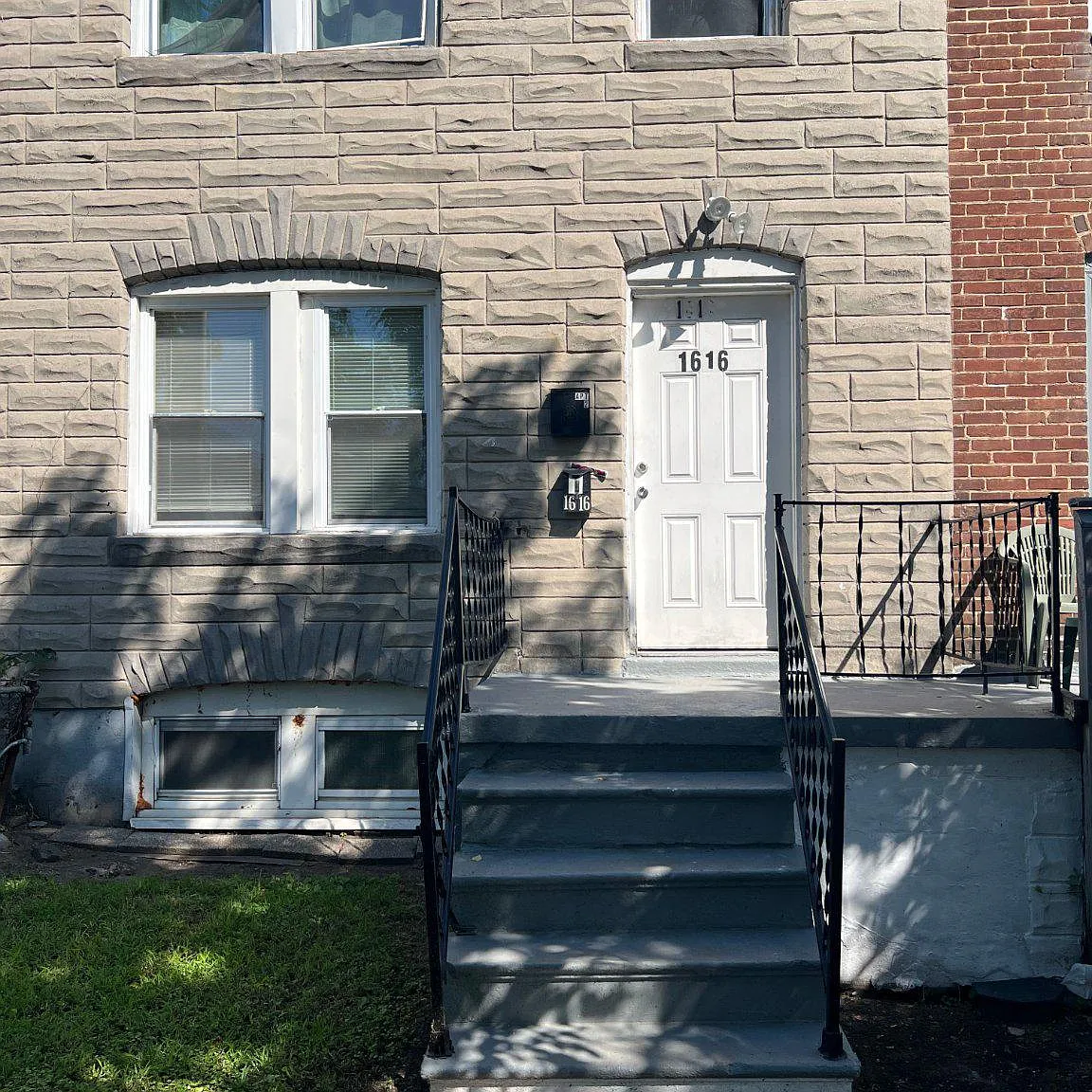 1 bed, 1.0 bath, 600 sqft, $950 — Photo 2