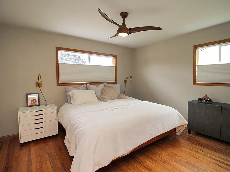 9706 N Van Houten Ave — Photo 13