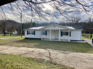 1287 Flat Gap Rd, Berea, KY 40403