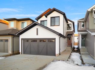 1953 209a St NW, Edmonton, AB