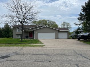 11475 3rd St SE, Becker, MN 55308