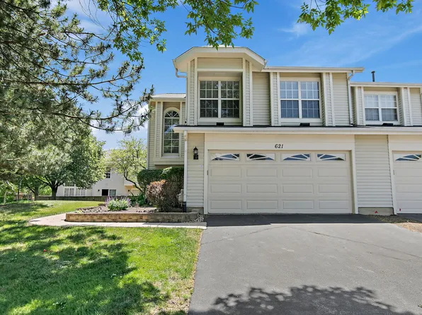 621 Newbury Ln, Schaumburg, IL 60173