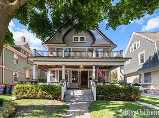 441 Pleasant St SE, Grand Rapids, MI 49503