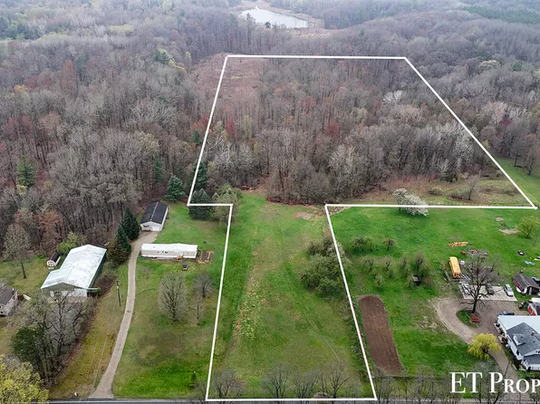 14255 Myers Lake Ave NE, Cedar Springs, MI 49319