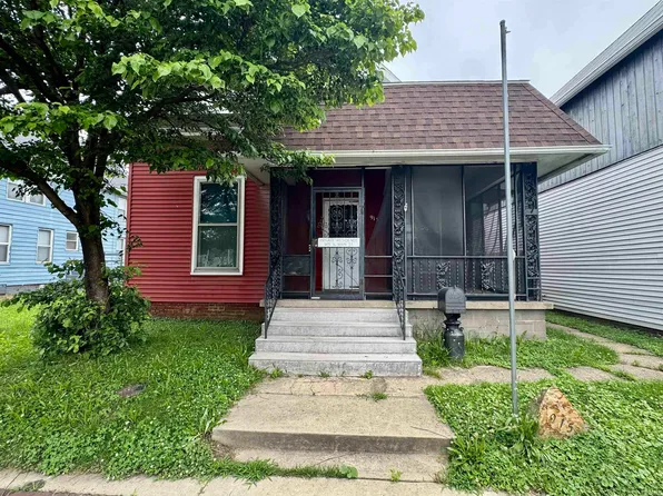 915 N Main St, Evansville, IN 47711