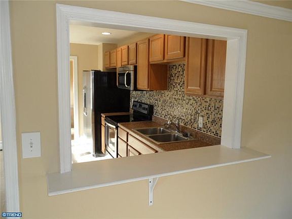 5th image of 40 Kollman Dr