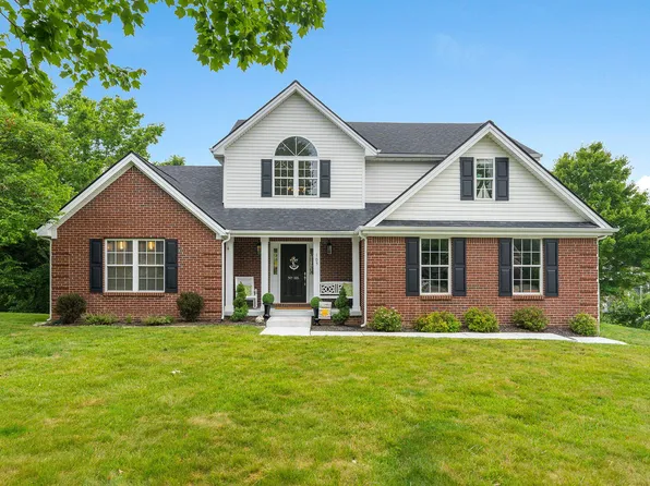 105 Falcon Ct, Georgetown, KY 40324