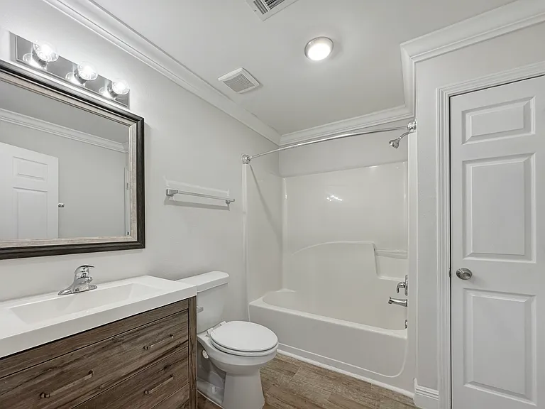 Robertsdale Village Apartments — Photo 72
