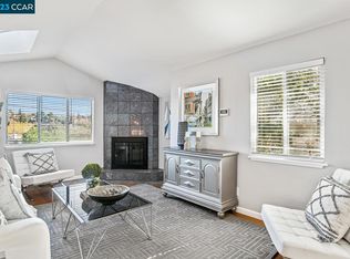 817 Veale Ave, Martinez, CA 94553