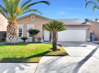8460 Foothill Ave, Parlier, CA 93648