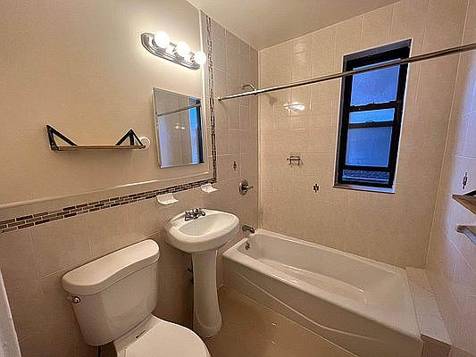 4th image of 108-25 72nd Ave #2M