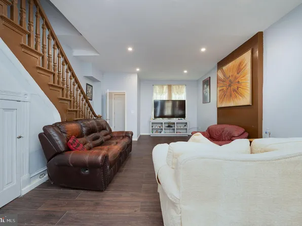 330 Pine St, Reading, PA 19602