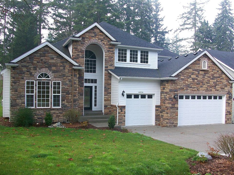 1st image of 4026 102nd Ave E