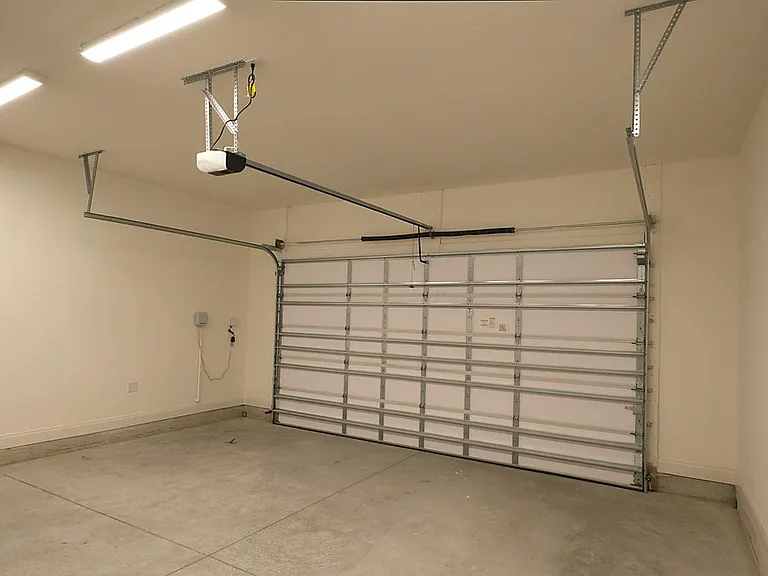 153 Tartan Ct — Photo 28