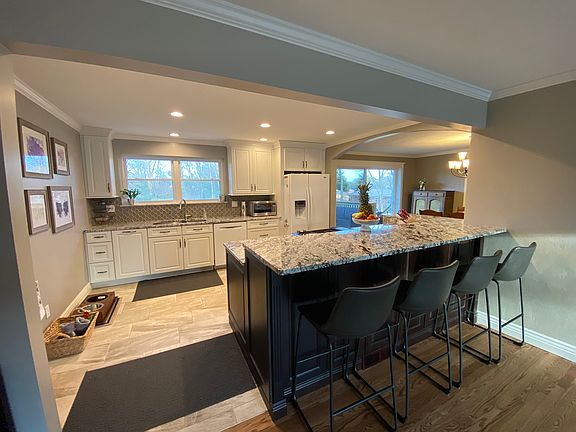 4th image of 11727 Doverhill Dr