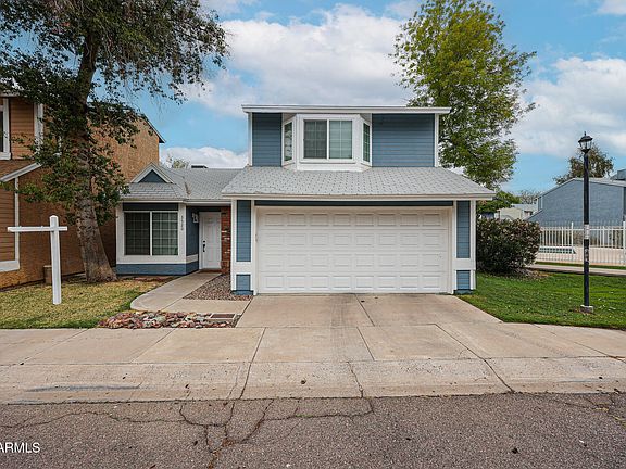 3rd image of 3520 E Le Marche Avenue