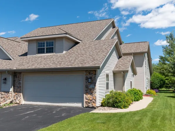 W200N16836 Park COURT, Jackson, WI 53037