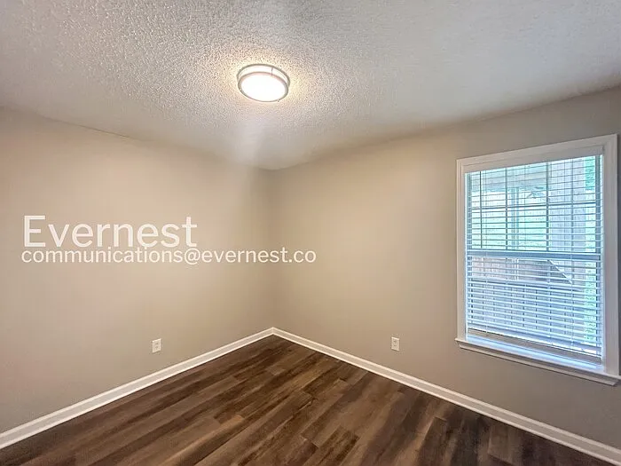 5780 Saranac Ave — Photo 9