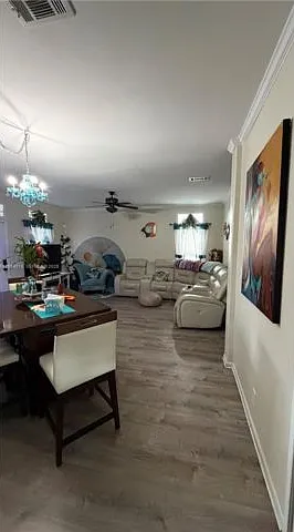 4219 Royal Manor Blvd — Photo 10