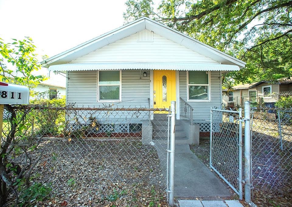 1st image of 4811 N 30th St