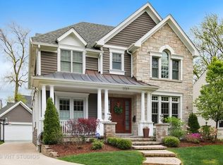237 S Prospect Ave, Clarendon Hills, IL 60514