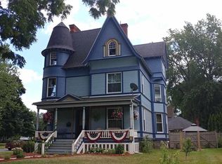 134 1st Ave, Gloversville, NY 12078