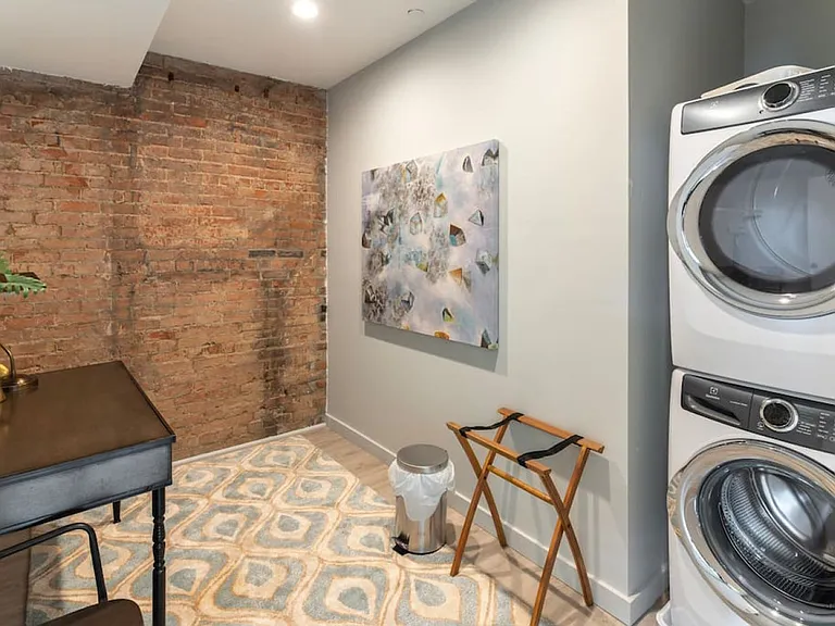 Washer/Dryer