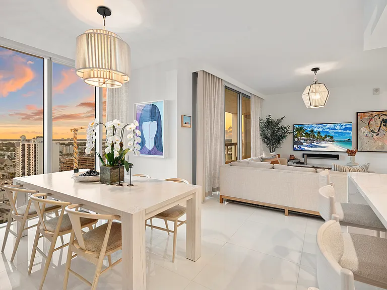 6899 Collins Ave #1810 — Photo 14