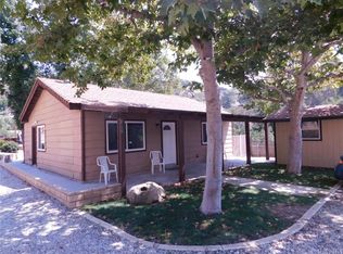 715 Box Canyon Rd, Canoga Park, CA 91304