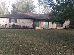 110 Walton Hill Ln, Lumberton, TX 77657