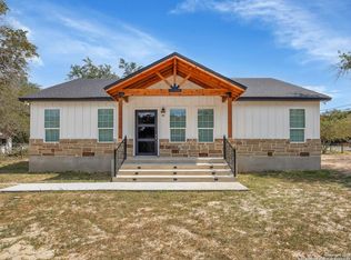 22954 Hickory Shadow, Elmendorf, TX 78112