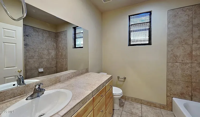 3002 E Jeanette Ct — Photo 25