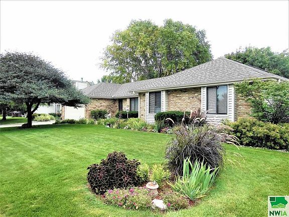 5th image of 508 S Ridge Dr