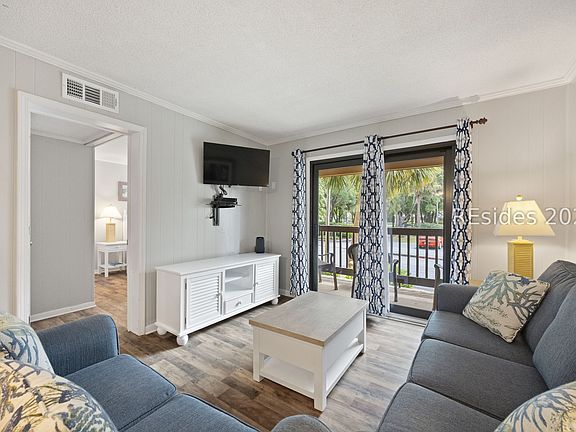 5th image of 40 Folly Field Rd APT B6