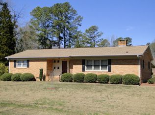 106 Stevens Dr, Broadway, NC 27505