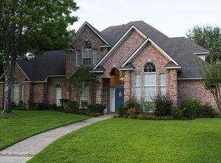 1506 Meandering Way, Longview, TX 75604